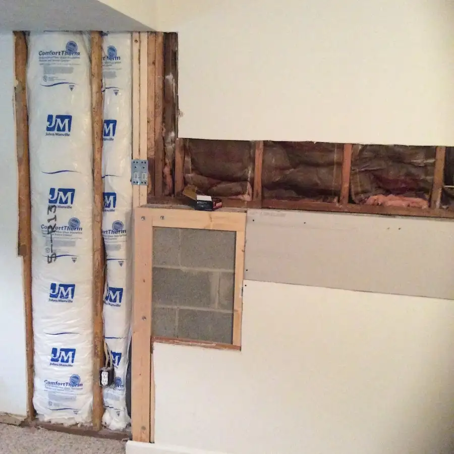 Wall insulation replacement during Structural Drying in Edison